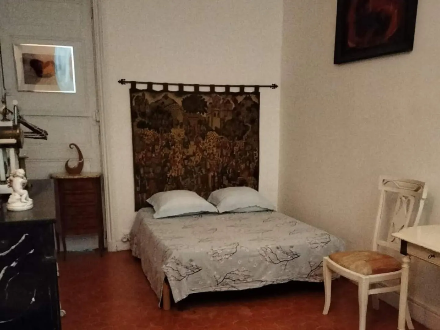 Appartement Chic Haussmanien Collobrieres